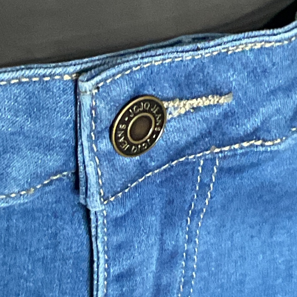 Classic Denim Flare Jeans - Picture 7 of 7